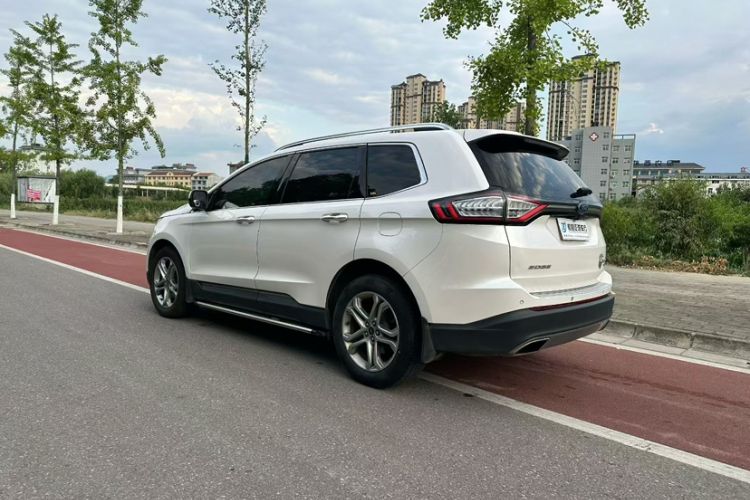 Used Ford Edge 2018 EcoBoost 245 Two-Wheel-Drive Titanium 7-Seater China V Standard Exterior 3