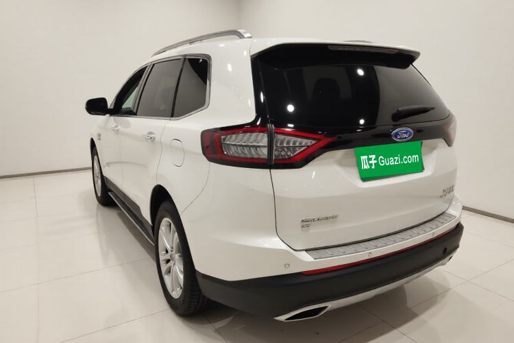 Used Ford Edge 2018 EcoBoost 245 Two-Wheel-Drive Titanium 7-Seater China V Standard Exterior 3