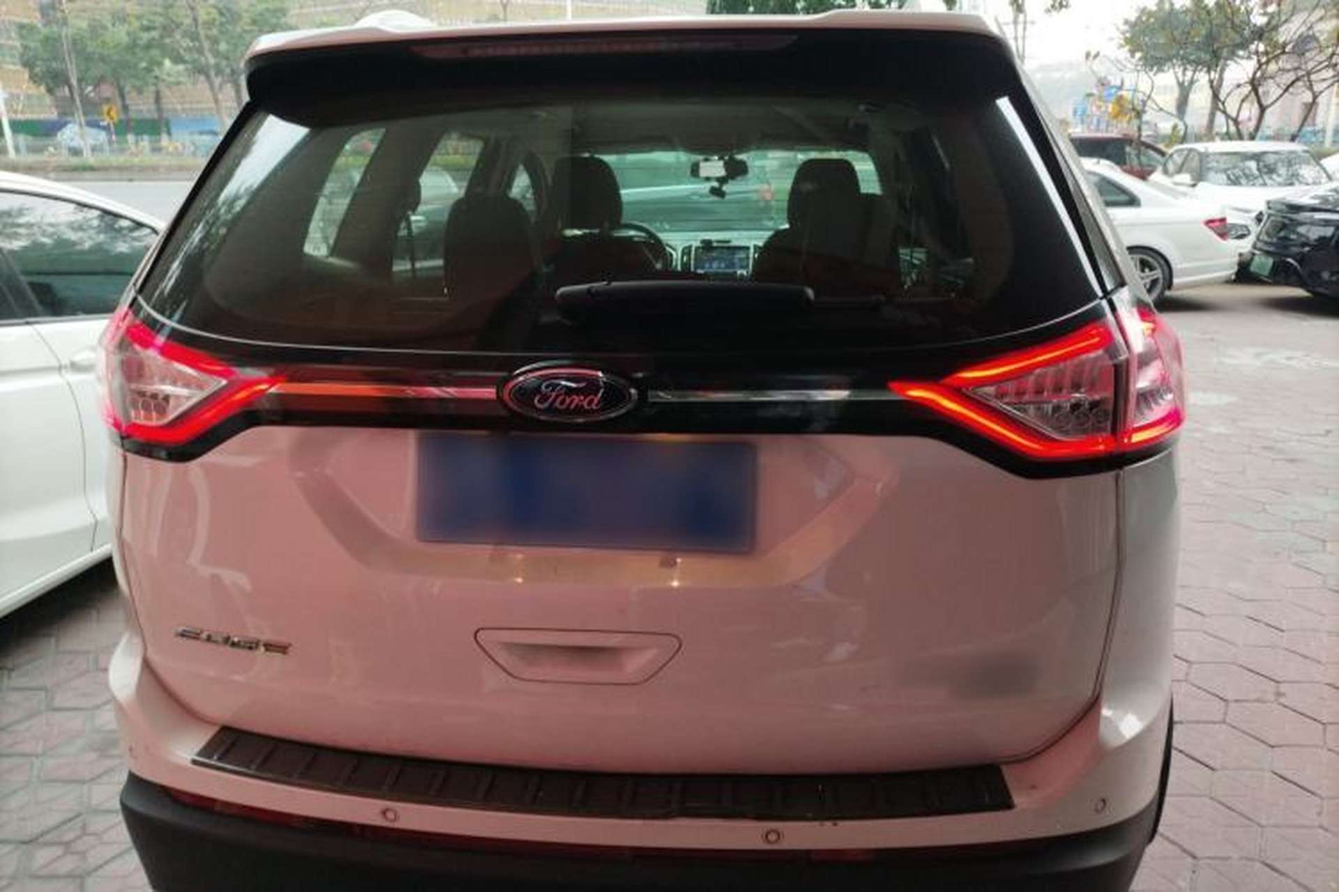 Used Ford Edge 2018 EcoBoost 245 Two-Wheel-Drive Titanium 5-Seater China V Standard Exterior 4