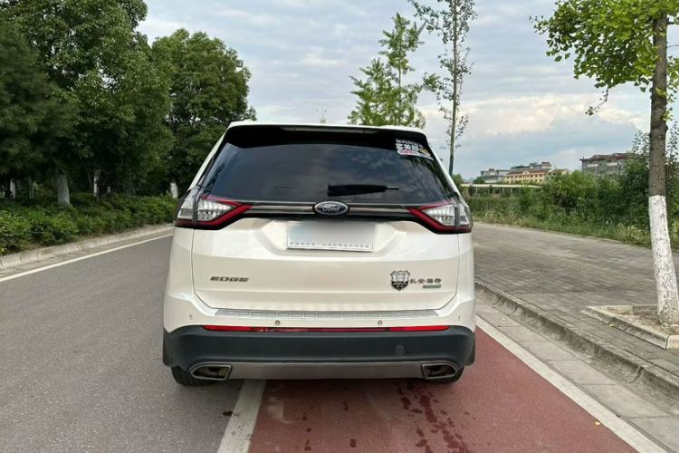 Used Ford Edge 2018 EcoBoost 245 Two-Wheel-Drive Titanium 7-Seater China V Standard Exterior 4