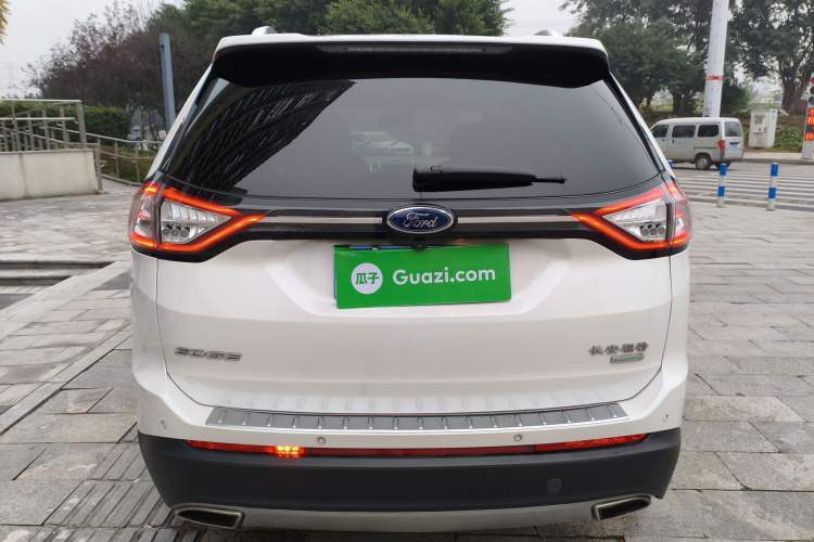 Used Ford Edge 2018 EcoBoost 245 Two-Wheel-Drive Titanium 7-Seater China VI Standard Exterior 4