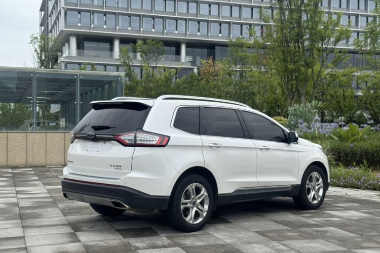 Used Ford Edge 2018 EcoBoost 245 Two-Wheel-Drive Titanium 7-Seater China V Standard Exterior 4