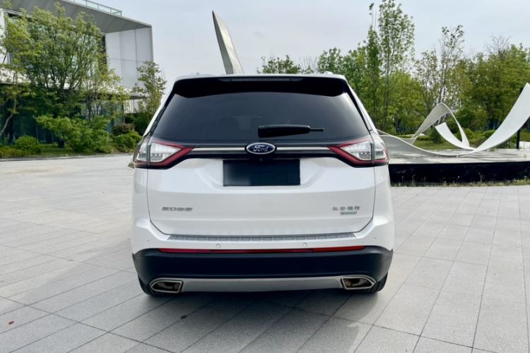 Used Ford Edge 2018 EcoBoost 245 Two-Wheel-Drive Titanium 7-Seater China V Standard Exterior 4