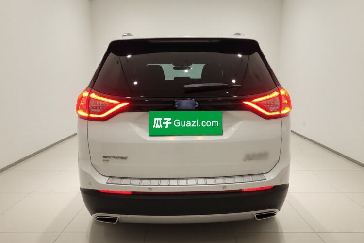 Used Ford Edge 2018 EcoBoost 245 Two-Wheel-Drive Titanium 7-Seater China V Standard Exterior 4