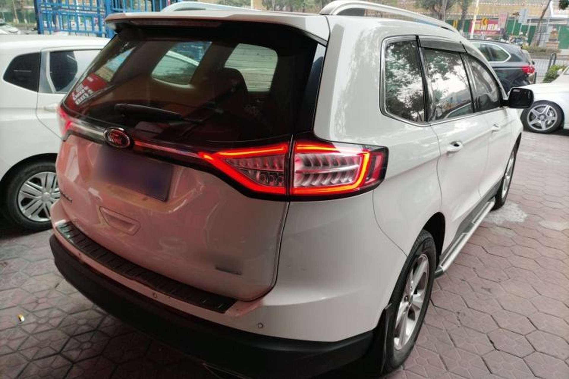 Used Ford Edge 2018 EcoBoost 245 Two-Wheel-Drive Titanium 5-Seater China V Standard Exterior 5