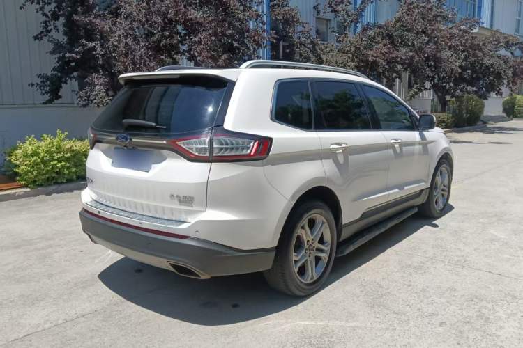 Used Ford Edge 2018 EcoBoost 245 Two-Wheel-Drive Titanium 7-Seater China V Standard Exterior 8