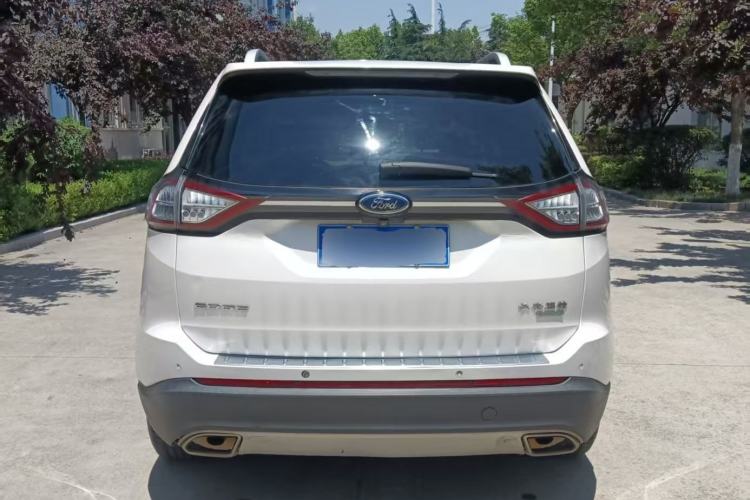 Used Ford Edge 2018 EcoBoost 245 Two-Wheel-Drive Titanium 7-Seater China V Standard Exterior 9