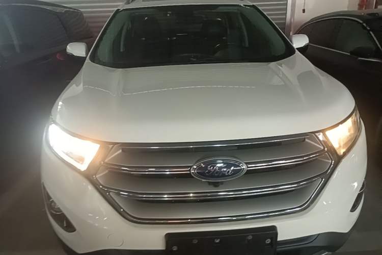 Used Ford Edge 2018 EcoBoost 245 Two-Wheel-Drive Platinum Edition 7-Seater China V Emission Standard Front