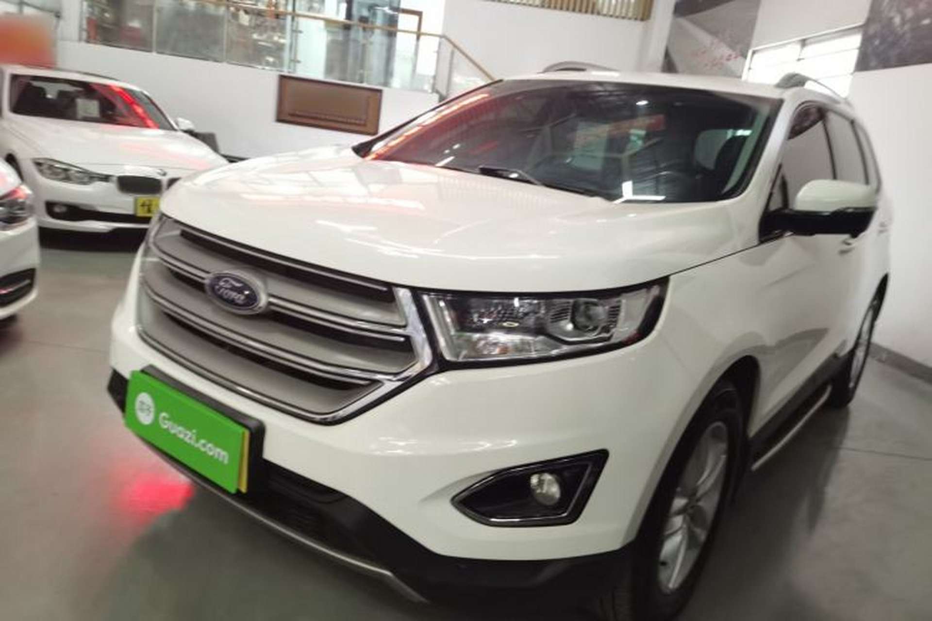 Used Ford Edge 2018 EcoBoost 245 Two-Wheel-Drive Platinum Edition 5 Seats Front Left 45 Deg