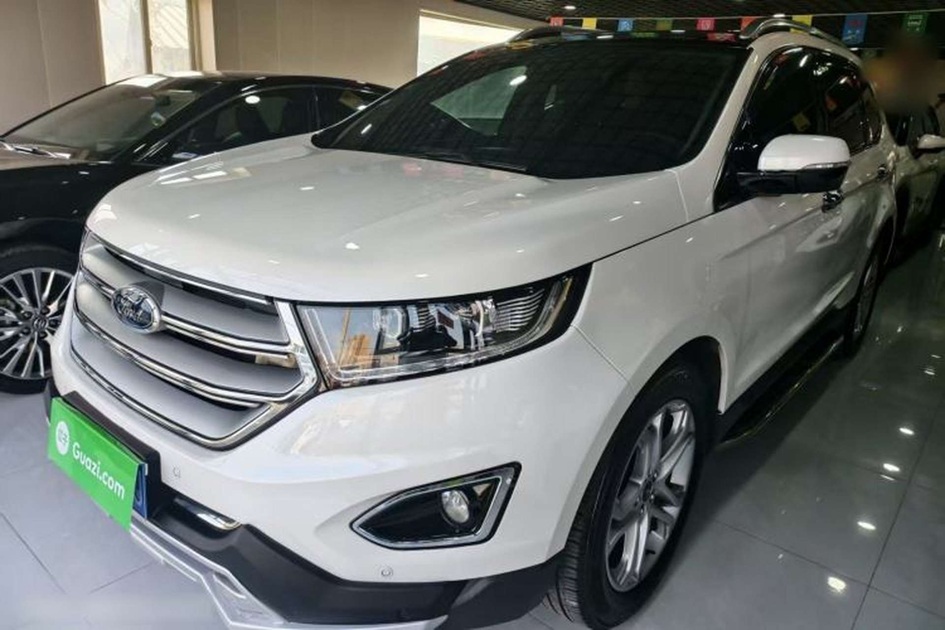 Used Ford Edge 2018 EcoBoost 245 Two-Wheel-Drive Titanium 7-Seater China V Standard Front Left 45 Deg