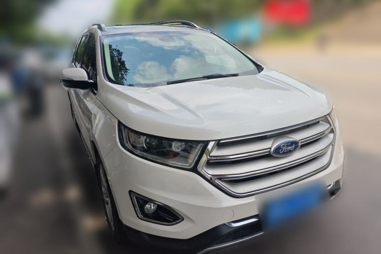 Used Ford Edge 2018 EcoBoost 245 Two-Wheel-Drive Titanium 7-Seater China V Standard Front Right 45 Deg