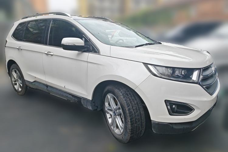 Used Ford Edge 2018 EcoBoost 245 Two-Wheel-Drive Titanium 7-Seater China V Standard Front Right 45 Deg