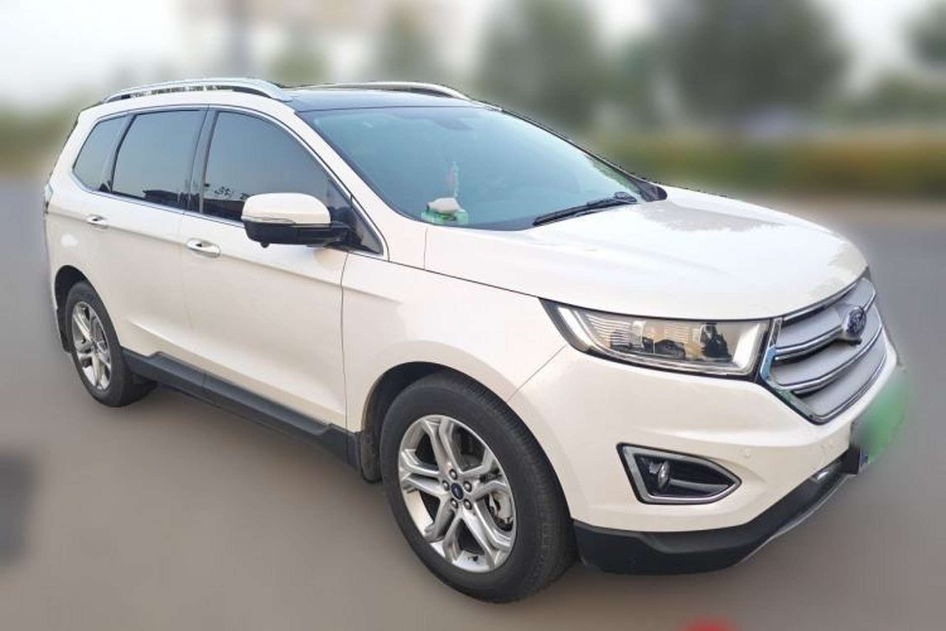 Used Ford Edge 2018 EcoBoost 245 Two-Wheel-Drive Titanium 7-Seater China V Standard Front Right 45 Deg