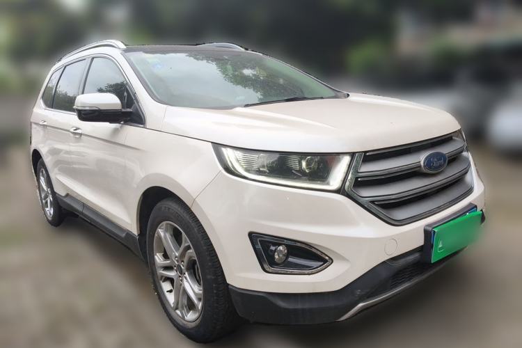 Used Ford Edge 2018 EcoBoost 245 Two-Wheel-Drive Titanium 7-Seater China V Standard Front Right 45 Deg