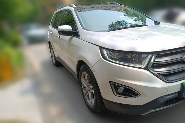 Used Ford Edge 2018 EcoBoost 245 Two-Wheel-Drive Titanium 7-Seater China V Standard Front Right 45 Deg