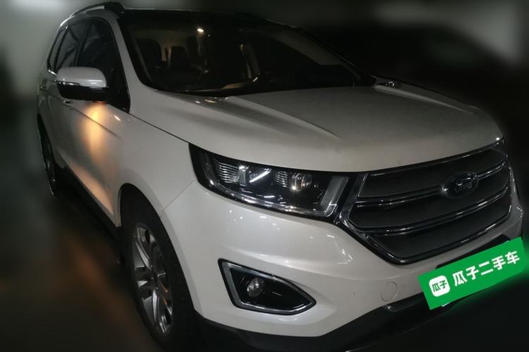 Used Ford Edge 2018 EcoBoost 245 Two-Wheel-Drive Titanium 7-Seater China V Standard Front Right 45 Deg