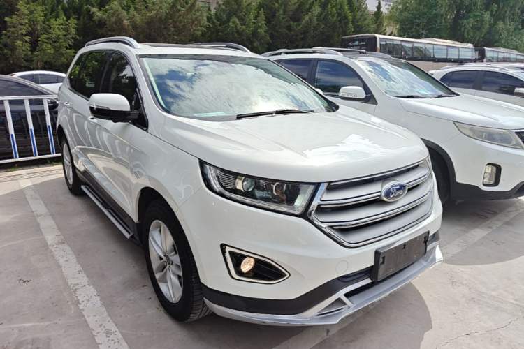 Used Ford Edge 2018 Facelifted EcoBoost 245 Two-Wheel-Drive Platinum Edition 5 Seats China V Emission Standard Front Right 45 Deg