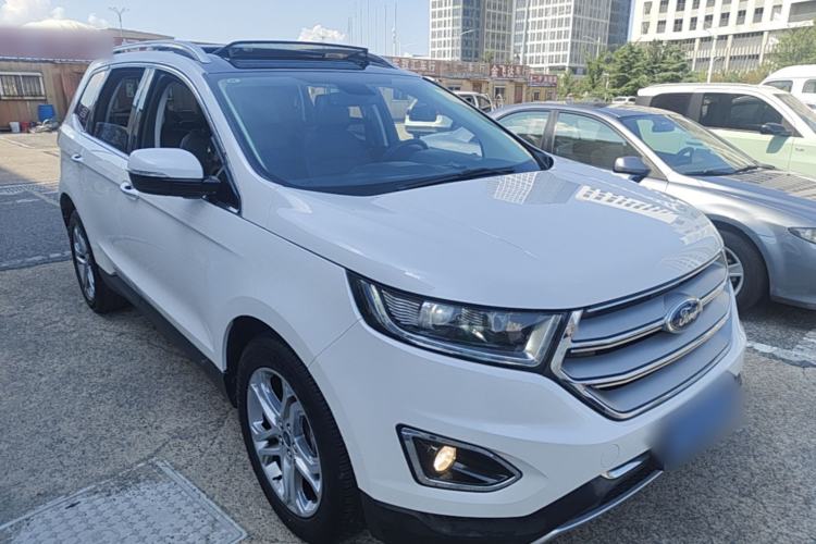 Used Ford Edge 2018 EcoBoost 245 Two-Wheel-Drive Titanium 7-Seater China V Standard Front Right 45 Deg