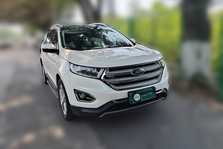 Used Ford Edge 2018 EcoBoost 245 Two-Wheel-Drive Titanium 7-Seater China V Standard Front Right 45 Deg