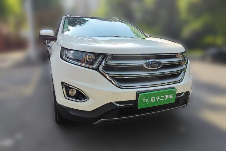 Used Ford Edge 2018 EcoBoost 245 Two-Wheel-Drive Titanium 7-Seater China V Standard Front Right 45 Deg
