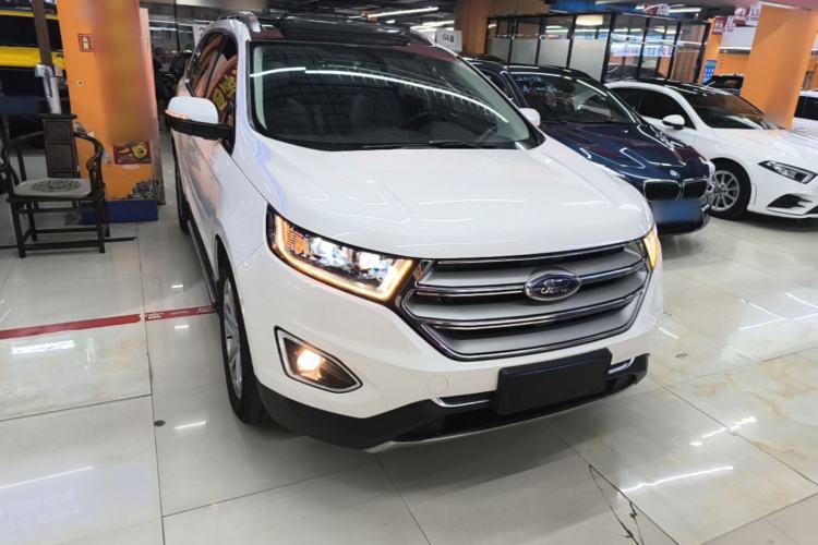 Used Ford Edge 2018 EcoBoost 245 Two-Wheel-Drive Titanium 7-Seater China V Standard Front Right 45 Deg