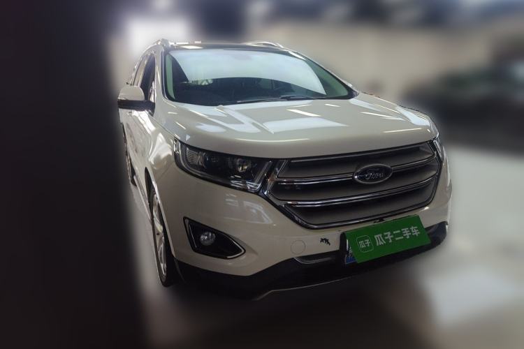 Used Ford Edge 2018 EcoBoost 245 Two-Wheel-Drive Titanium 7-Seater China V Standard Front Right 45 Deg