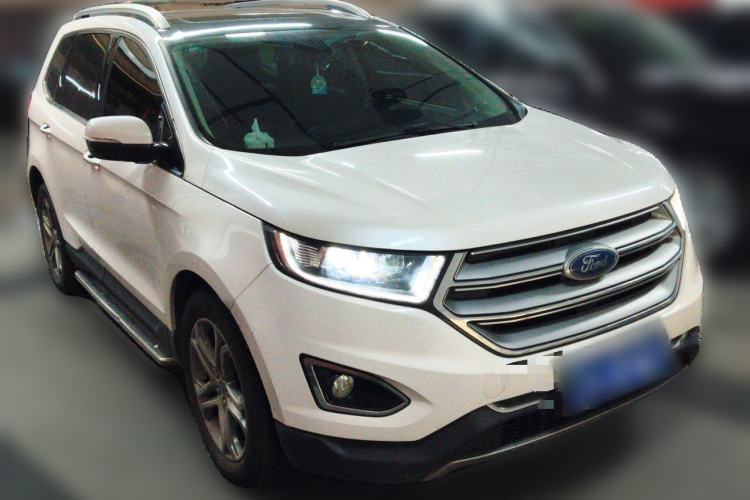 Used Ford Edge 2018 EcoBoost 245 Two-Wheel-Drive Titanium 7-Seater China V Standard Front Right 45 Deg