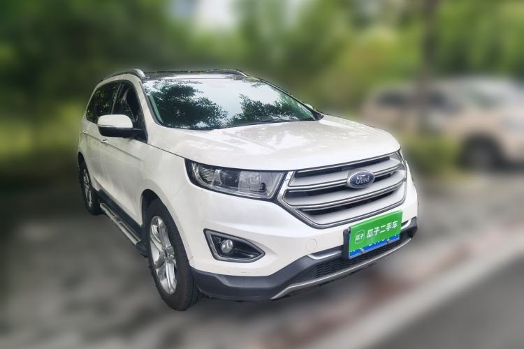 Used Ford Edge 2018 EcoBoost 245 Two-Wheel-Drive Titanium 7-Seater China V Standard Front Right 45 Deg