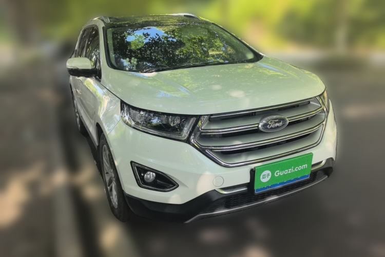 Used Ford Edge 2018 EcoBoost 245 Two-Wheel-Drive Titanium 7-Seater China V Standard Front Right 45 Deg