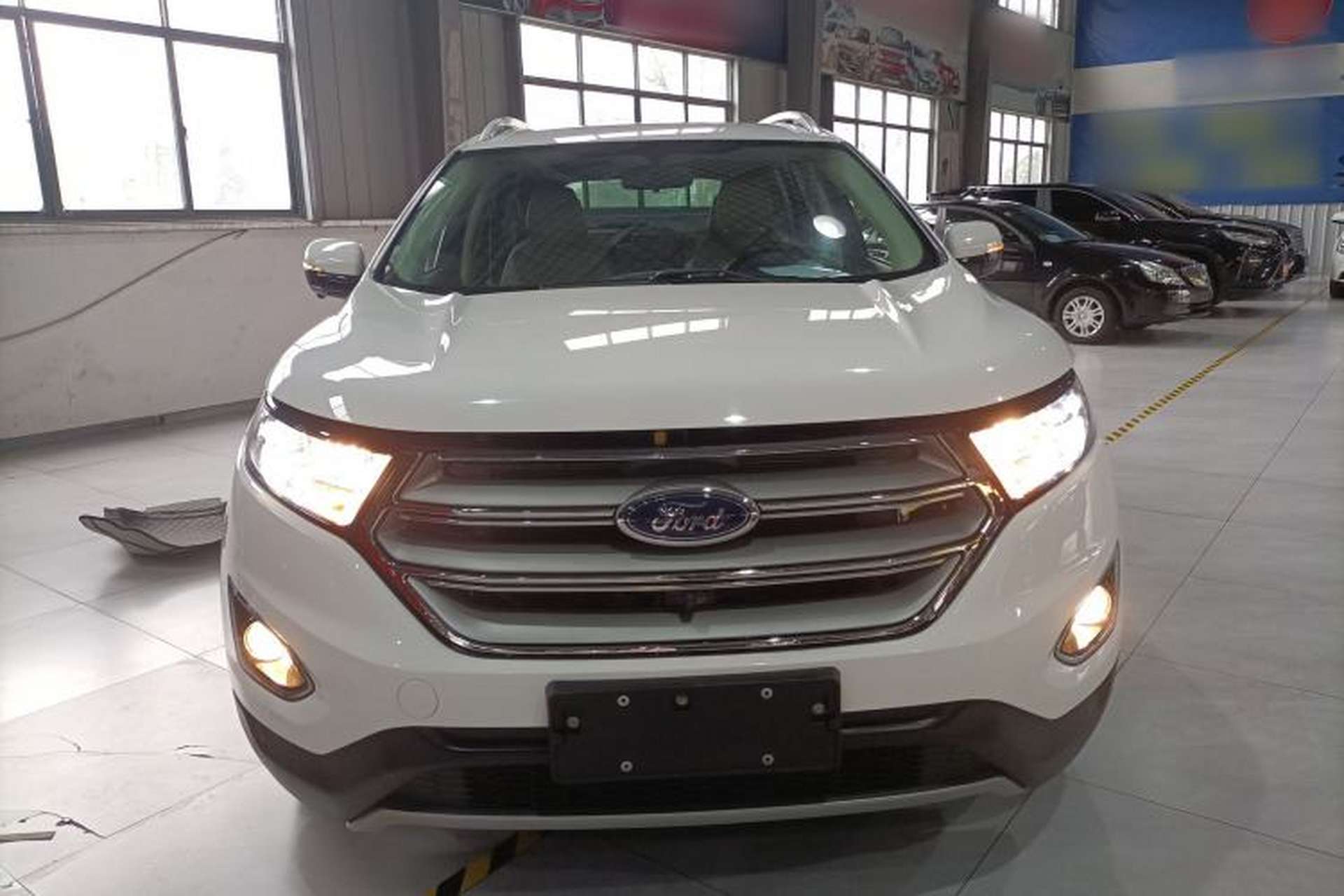 Used Ford Edge 2018 EcoBoost 245 Two-Wheel-Drive Titanium 5-Seater China V Standard Front