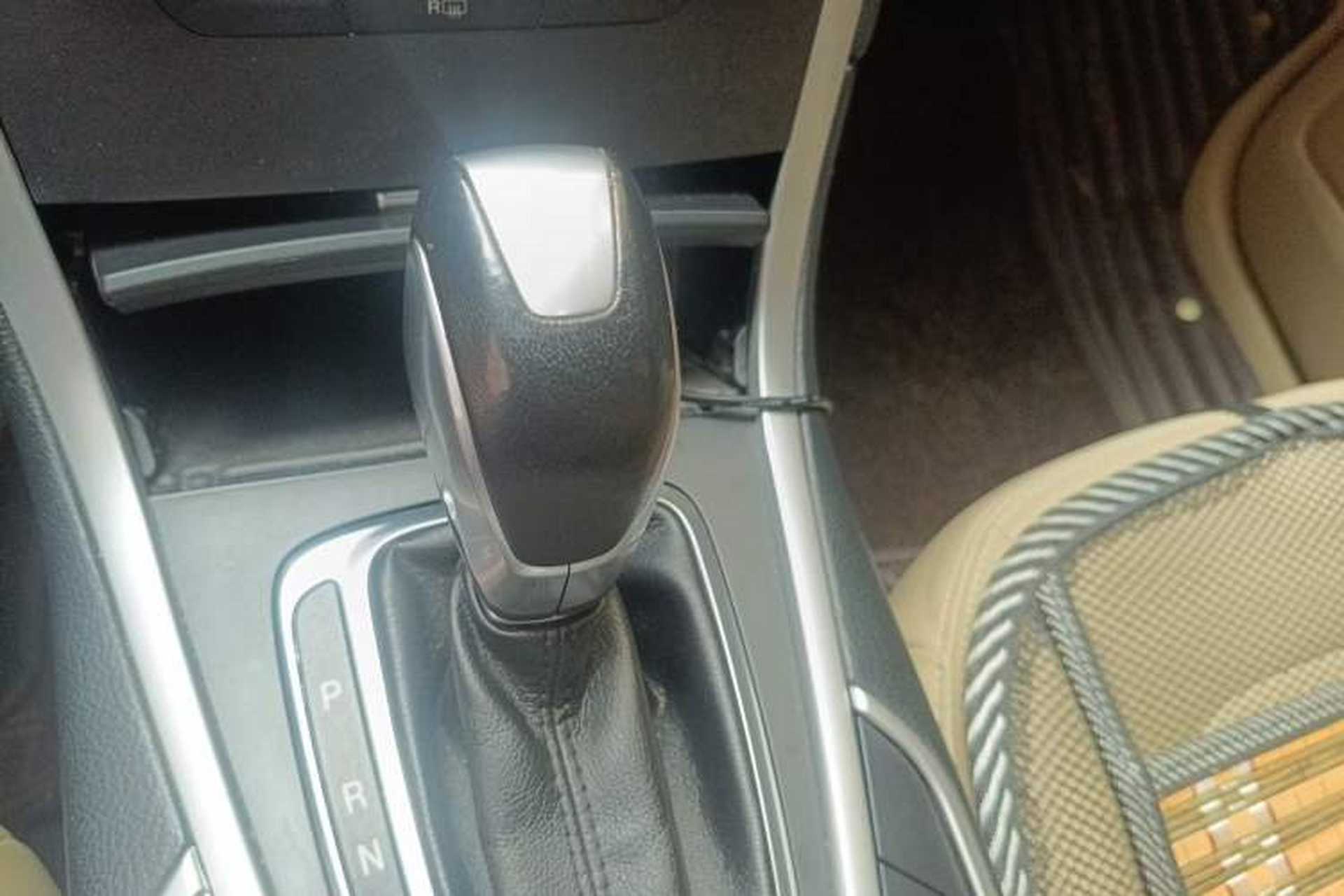 Used Ford Edge 2018 EcoBoost 245 Two-Wheel-Drive Titanium 5-Seater China V Standard Gear Lever
