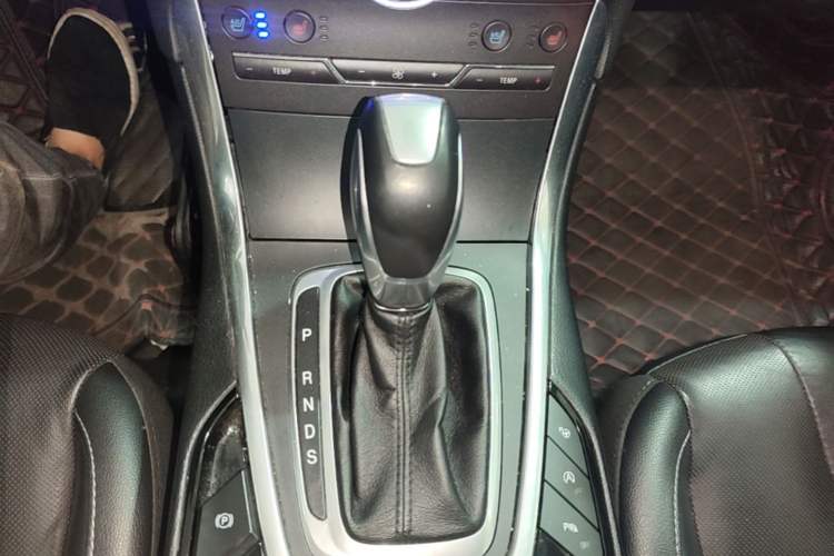 Used Ford Edge 2018 EcoBoost 245 4x4 Titanium Plus 7-Seater China V Standard Gear Lever