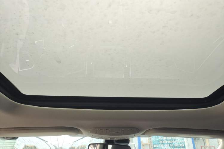 Used Ford Edge 2018 EcoBoost 245 Two-Wheel-Drive Platinum Edition 7-Seater China VI Standard Headliner