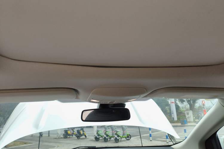 Used Ford Edge 2018 EcoBoost 245 Two-Wheel-Drive Titanium 7-Seater China VI Standard Headliner
