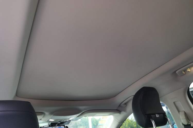 Used Ford Edge 2018 EcoBoost 245 Two-Wheel-Drive Titanium 7-Seater China V Standard Headliner