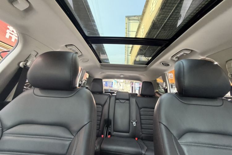 Used Ford Edge 2018 EcoBoost 245 Two-Wheel-Drive Titanium 7-Seater China V Standard Headliner