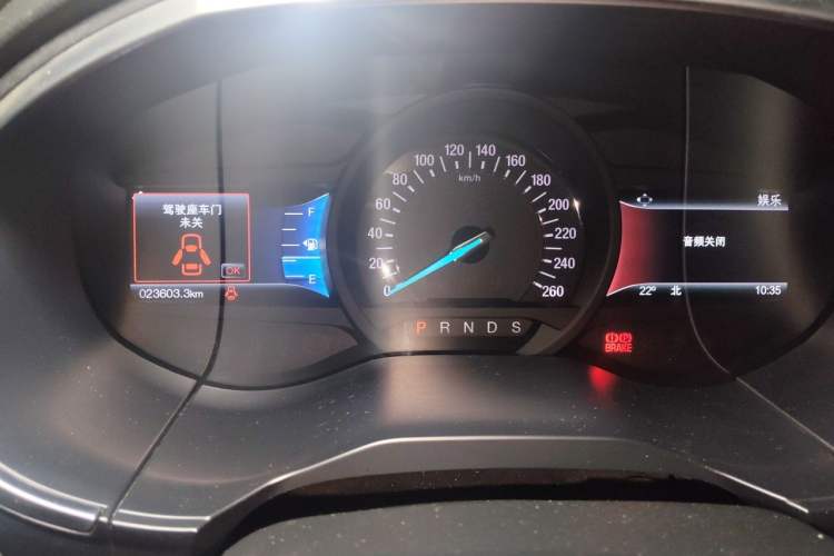 Used Ford Edge 2018 EcoBoost 245 Two-Wheel-Drive Titanium 7-Seater China V Standard Instrument Cluster
