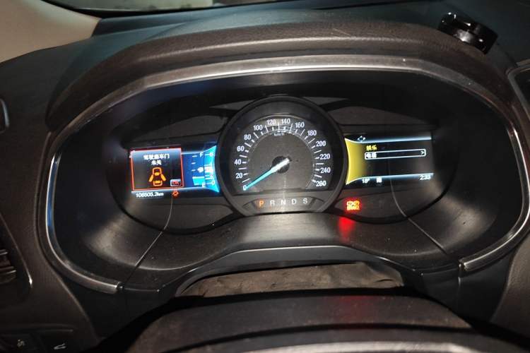 Used Ford Edge 2018 EcoBoost 245 Two-Wheel-Drive Titanium 7-Seater China V Standard Instrument Cluster