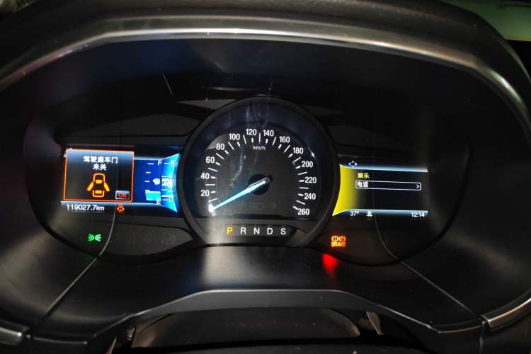 Used Ford Edge 2018 EcoBoost 245 Two-Wheel-Drive Titanium 7-Seater China V Standard Instrument Cluster