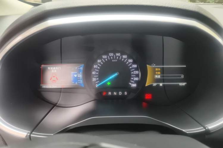 Used Ford Edge 2018 EcoBoost 245 Four-Wheel Drive Titanium 7-Seater Instrument Cluster