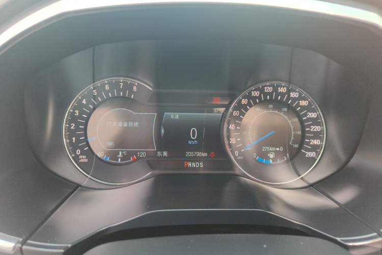 Used Ford Edge 2018 EcoBoost 245 Four-Wheel Drive Titanium 7-Seater Instrument Cluster