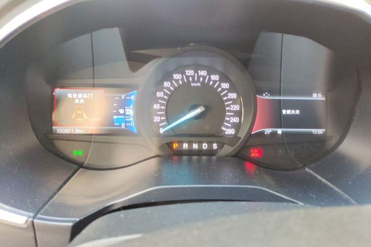 Used Ford Edge 2018 EcoBoost 245 Two-Wheel-Drive Titanium 7-Seater China V Standard Instrument Cluster