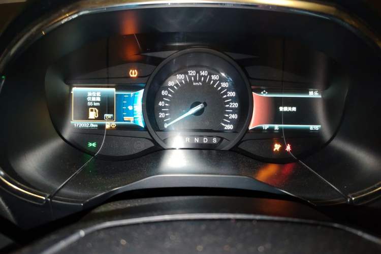Used Ford Edge 2018 EcoBoost 245 Two-Wheel-Drive Titanium 7-Seater China V Standard Instrument Cluster