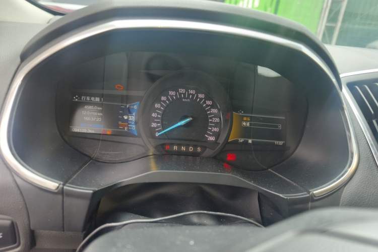 Used Ford Edge 2018 EcoBoost 245 Two-Wheel-Drive Titanium 7-Seater China VI Standard Instrument Cluster