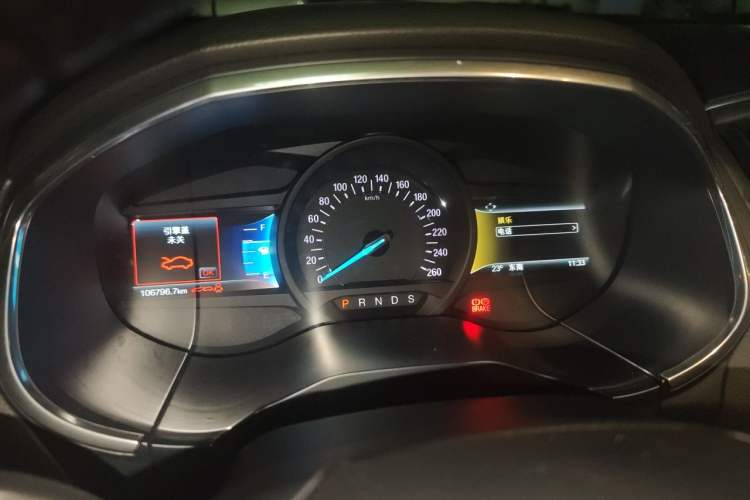 Used Ford Edge 2018 EcoBoost 245 Two-Wheel-Drive Titanium 7-Seater China V Standard Instrument Cluster