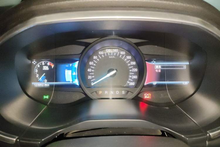 Used Ford Edge 2018 EcoBoost 245 Two-Wheel-Drive Titanium 7-Seater China V Standard Instrument Cluster