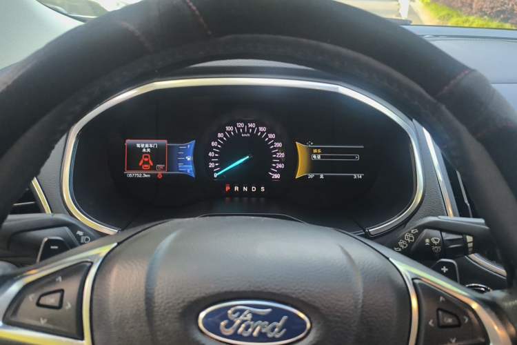 Used Ford Edge 2018 EcoBoost 245 Two-Wheel-Drive Titanium 7-Seater China V Standard Instrument Cluster