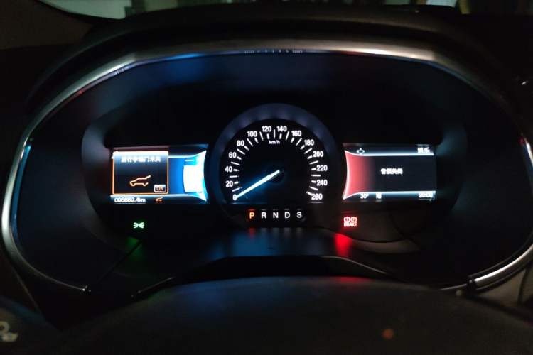 Used Ford Edge 2018 EcoBoost 245 Two-Wheel-Drive Titanium 7-Seater China V Standard Instrument Cluster