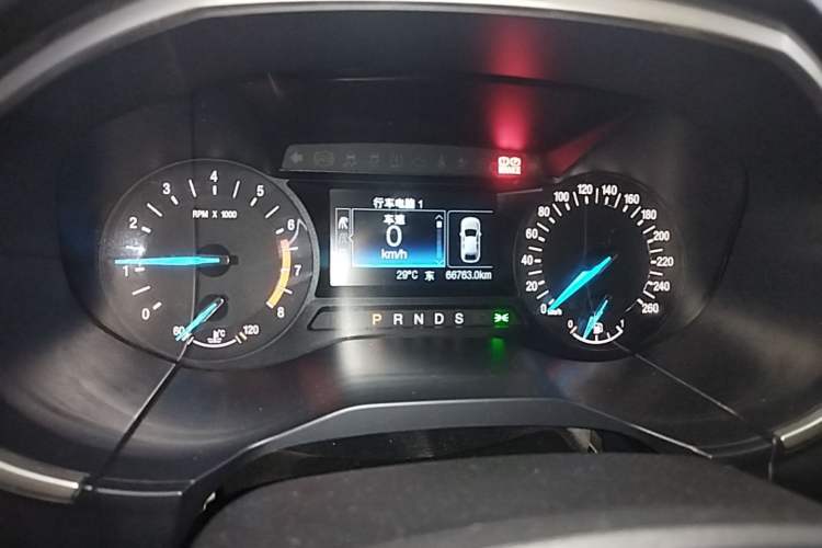 Used Ford Edge 2018 EcoBoost 245 Two-Wheel-Drive Platinum Edition 5 Seats Instrument Cluster