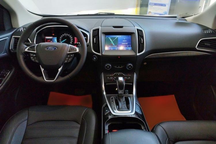 Used Ford Edge 2018 EcoBoost 245 Two-Wheel-Drive Titanium 7-Seater China V Standard Interior 1